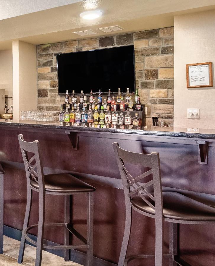 Cobblestone Inn & Suites - Bridgeport Eksteriør billede